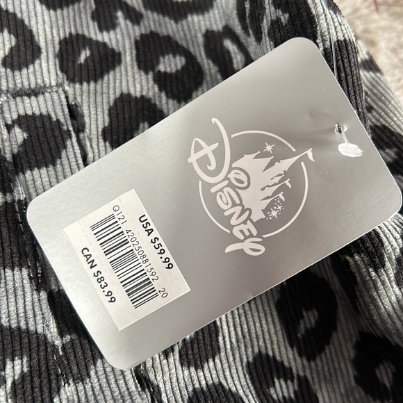 NWT Disney Mickey Mouse gray corduroy cheetah
print Sherpa trim jacket 2XL - Picture 10 of 14